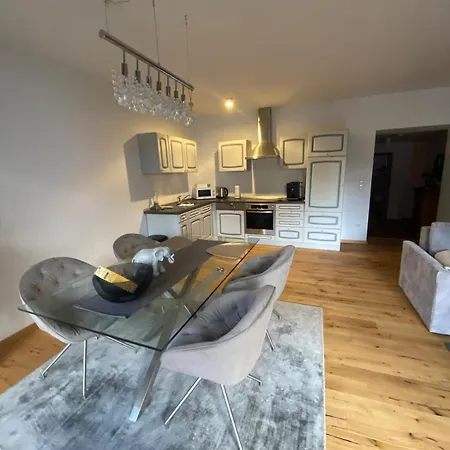 Downtown No 5 Apartment *