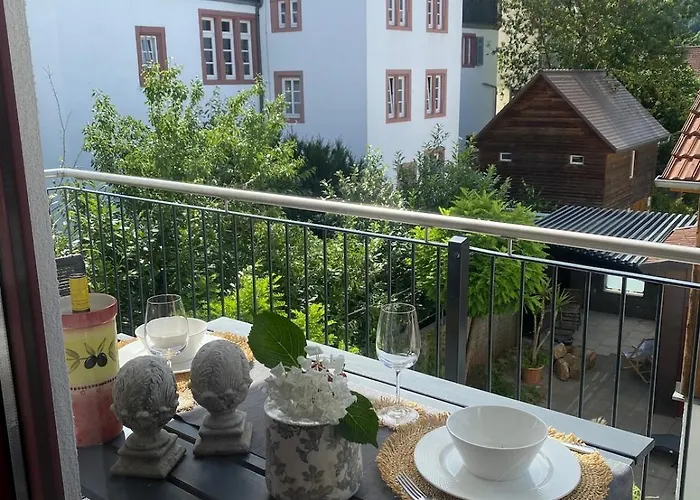 公寓 Downtown No 5 *