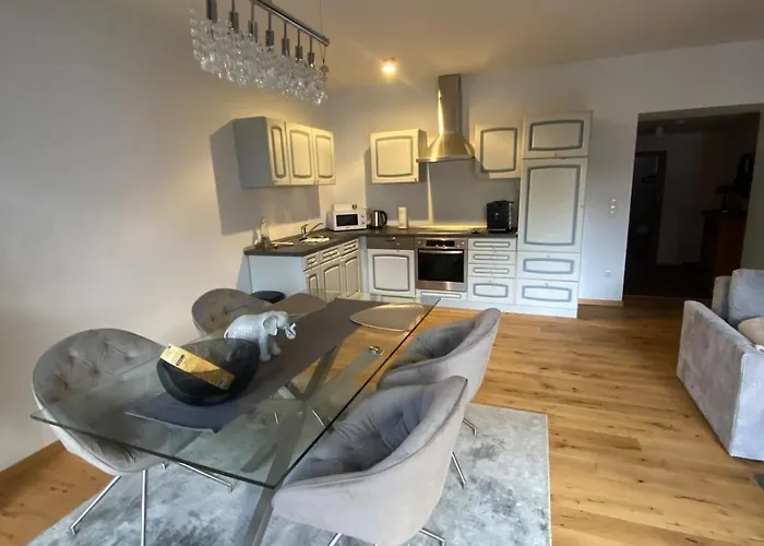 Downtown No 5 公寓 *